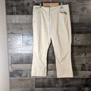 7th Avenue NY&Co Khaki crops 10